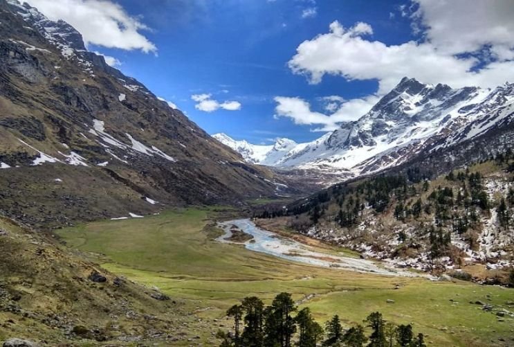 Ruinsara Lake BASE